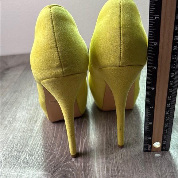 Dream Pairs Yellow High Heels Stiletto - Picture 4 of 6